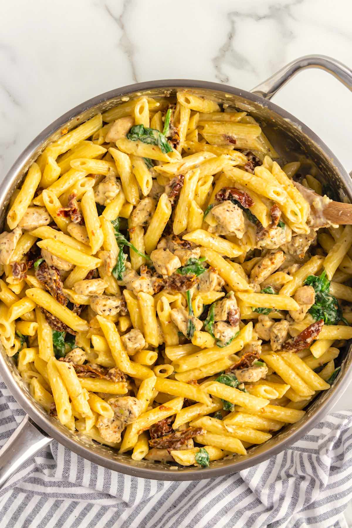 How to choose cookware based on cooking style and budget