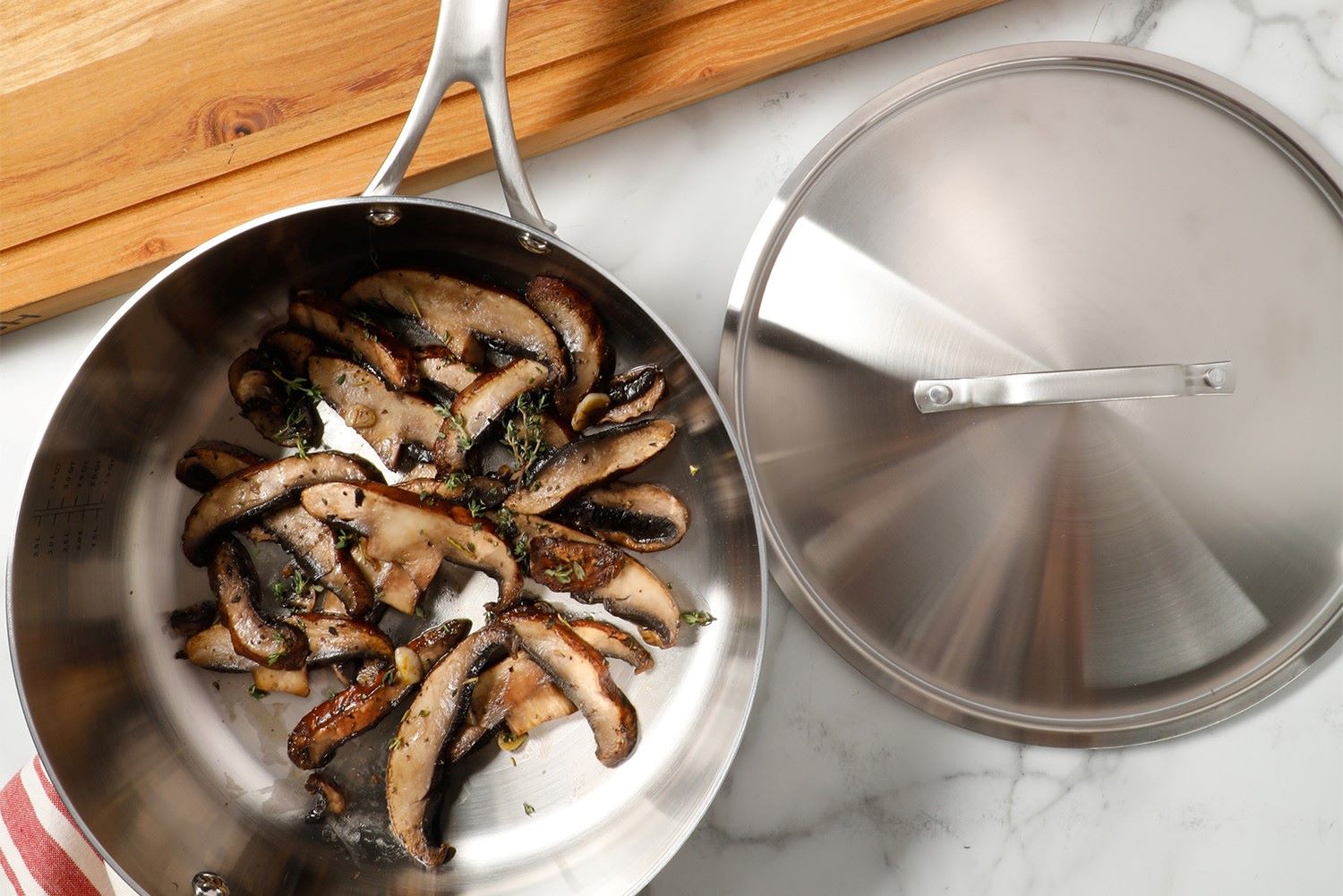 Nonstick cookware: pros and cons