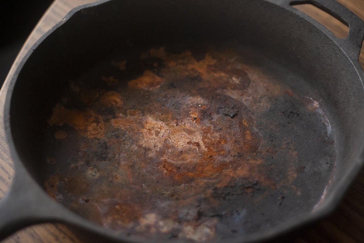Frequently Asked Questions of how to remove rust from cast iron pan