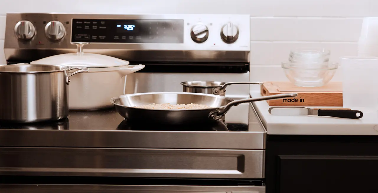 How gas and electric stoves differ — and why cookware matters
