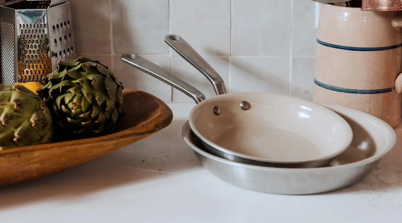 Frequently Asked Questions of ceramic vs stainless steel cookware safety
