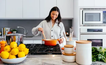 Best Cookware For Airbnb Kitchen Setup